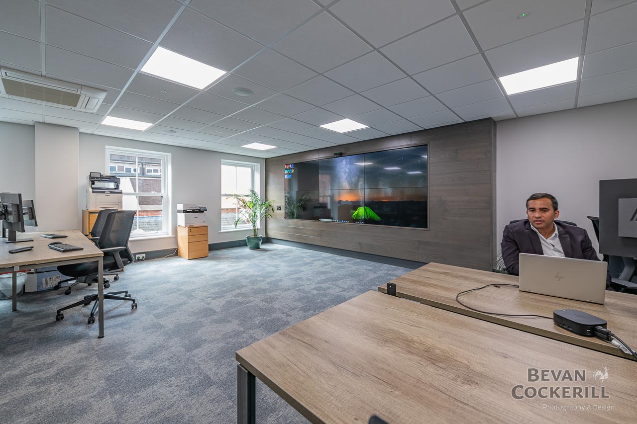 Aeroservices-Office-Photography-by-Bevan-Cockerill-23