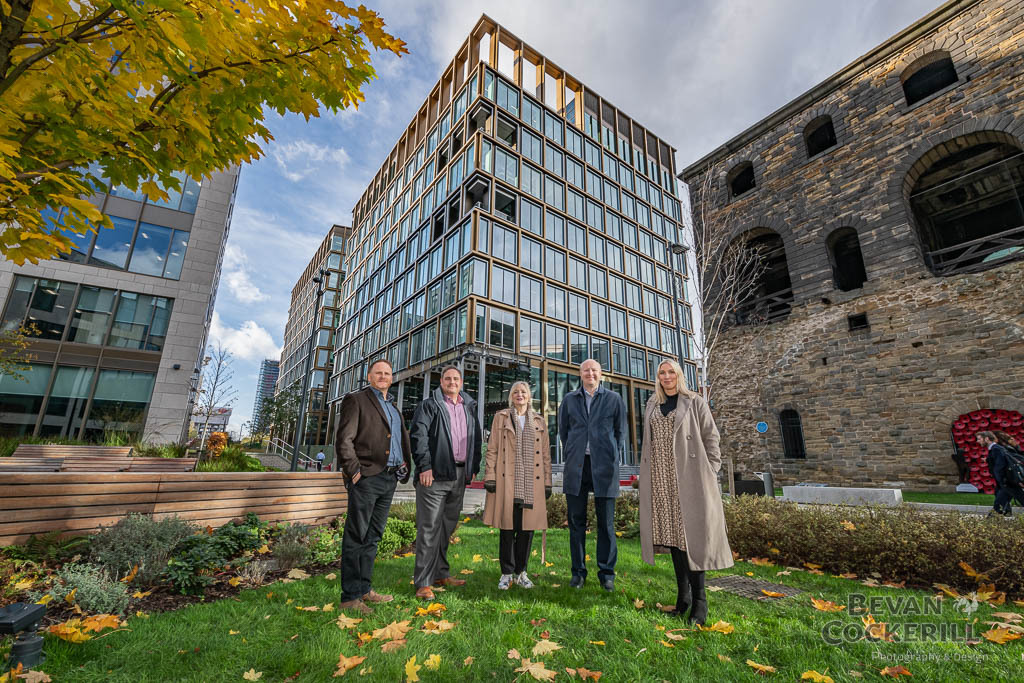 Arup-and-Mayor-Tracy-Brabin-at-Wellington-Place-Photography-by-Bevan-Cockerill-16