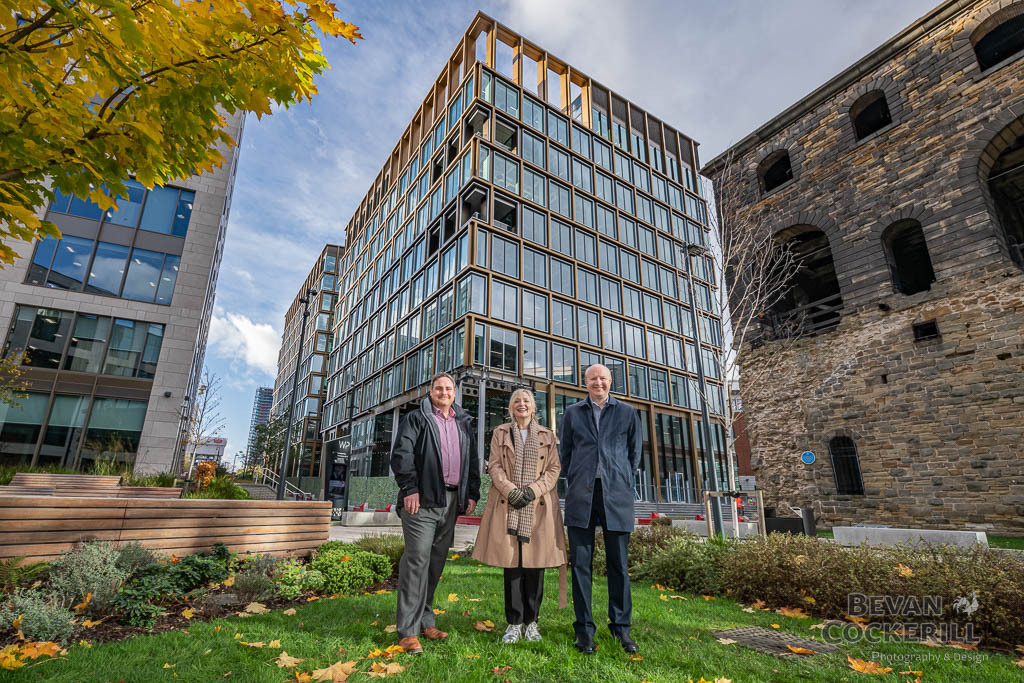 Arup-and-Mayor-Tracy-Brabin-at-Wellington-Place-Photography-by-Bevan-Cockerill-20
