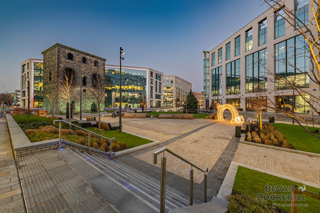 Christmas-Decorations-at-Wellington-Place-Photography-by-Bevan-Cockerill-9