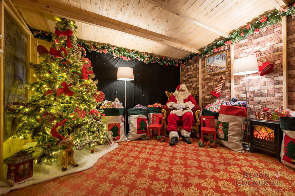 Victoria-Leeds-Christmas-Photography-12