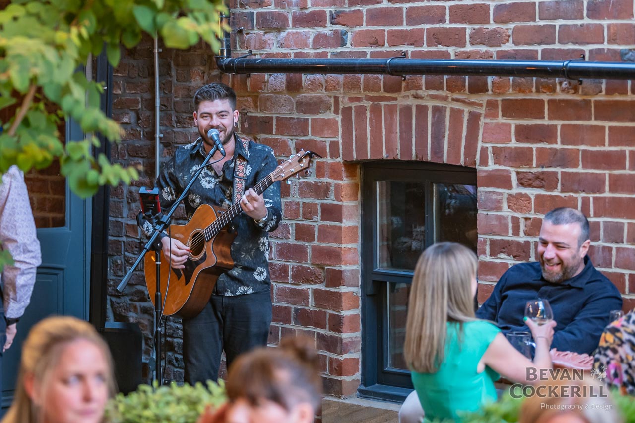 Leeds-Wedding-Photography-by-Bevan-Cockerill-210