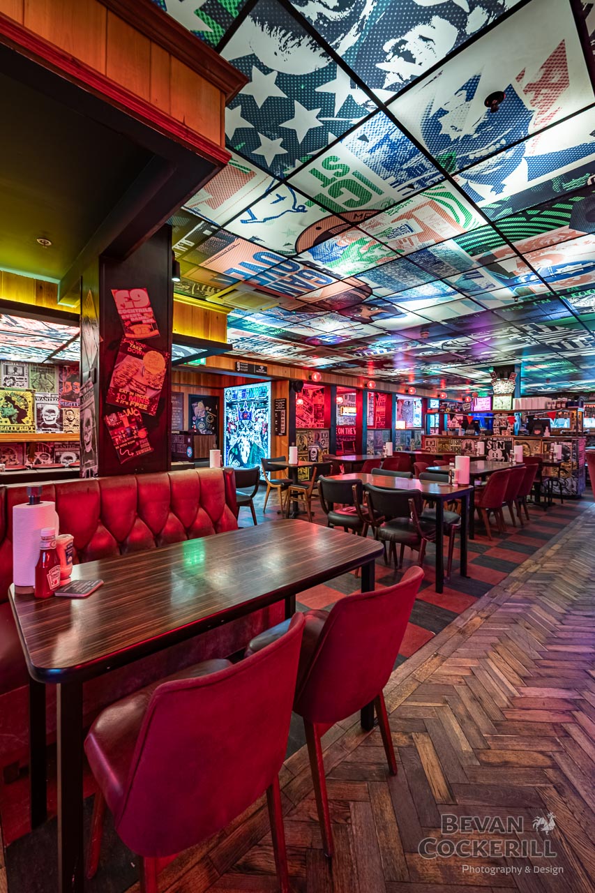 Restaurant-Interior-Photography-by-Bevan-Cockerill-MEATliquor-23