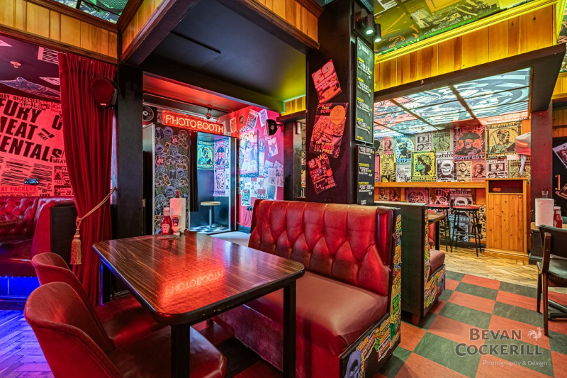 Restaurant-Interior-Photography-by-Bevan-Cockerill-MEATliquor-15