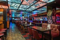 Restaurant-Interior-Photography-by-Bevan-Cockerill-MEATliquor-14