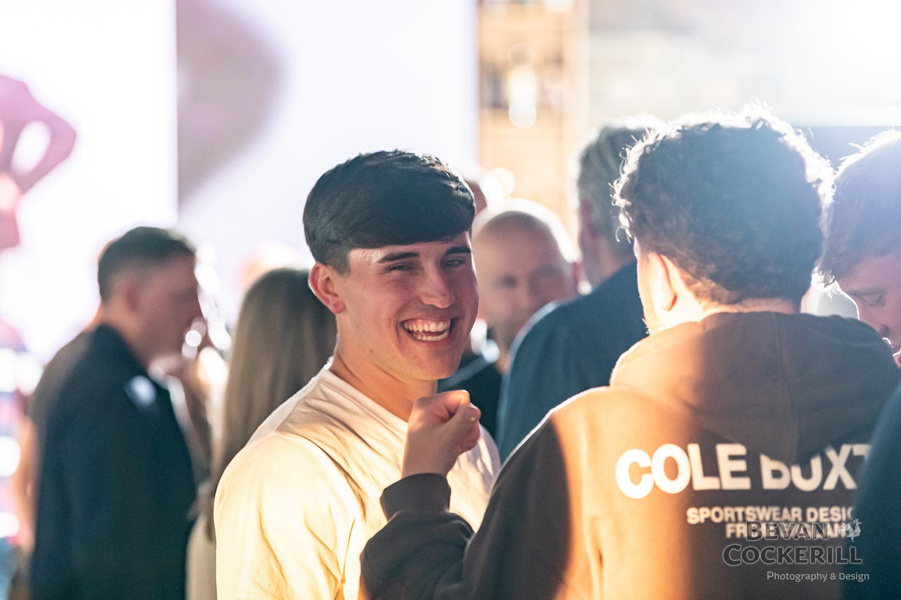 21st-Birthday-Party-Photography-by-Bevan-Cockerill-17