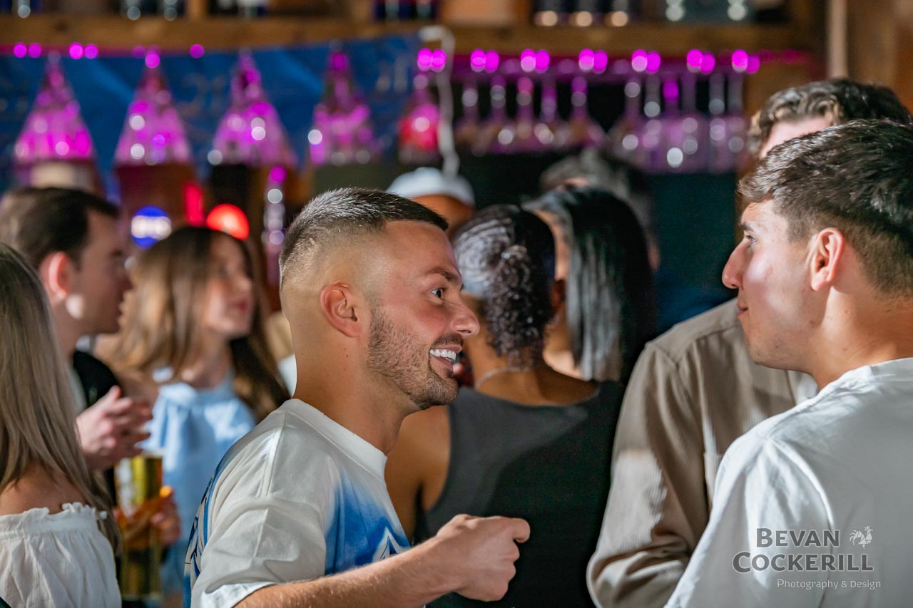 21st-Birthday-Party-Photography-by-Bevan-Cockerill-45