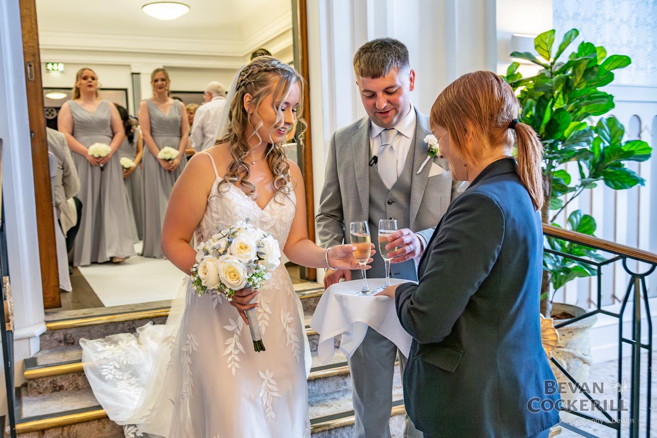 Queens-Hotel-Wedding-Photos-by-Bevan-Cockerill-122