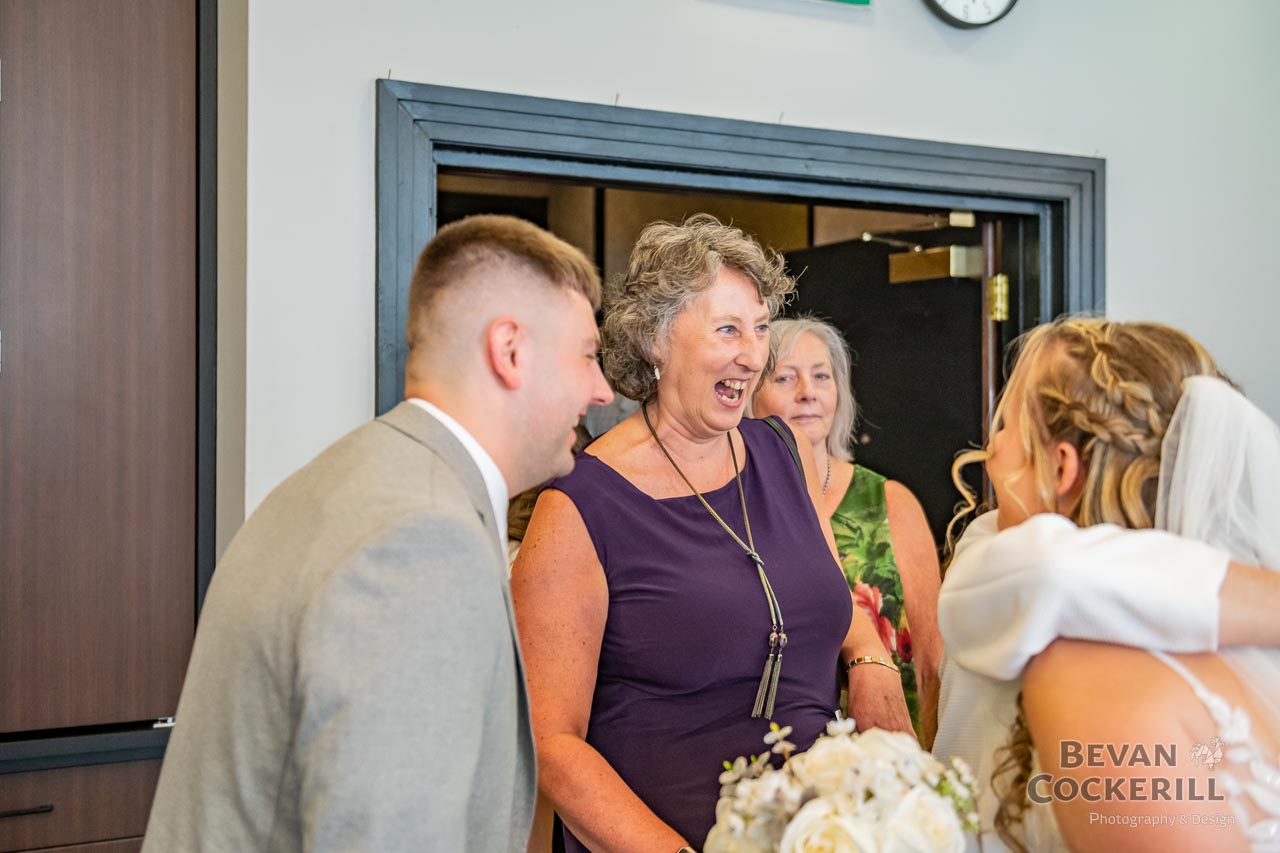 Queens-Hotel-Wedding-Photos-by-Bevan-Cockerill-137