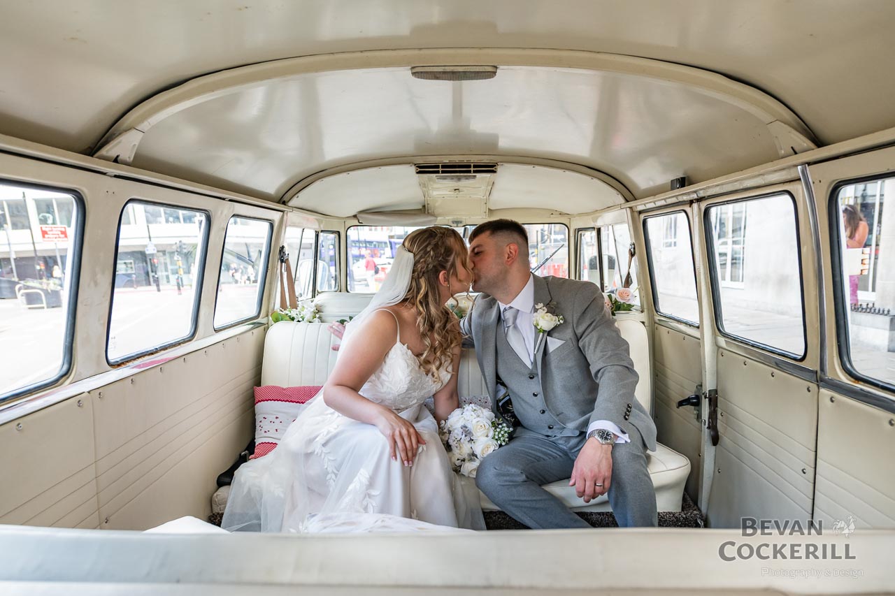 Queens-Hotel-Wedding-Photos-by-Bevan-Cockerill-145