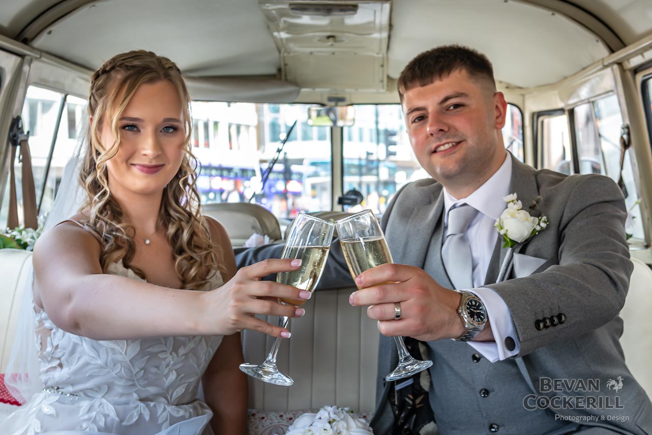 Queens-Hotel-Wedding-Photos-by-Bevan-Cockerill-147
