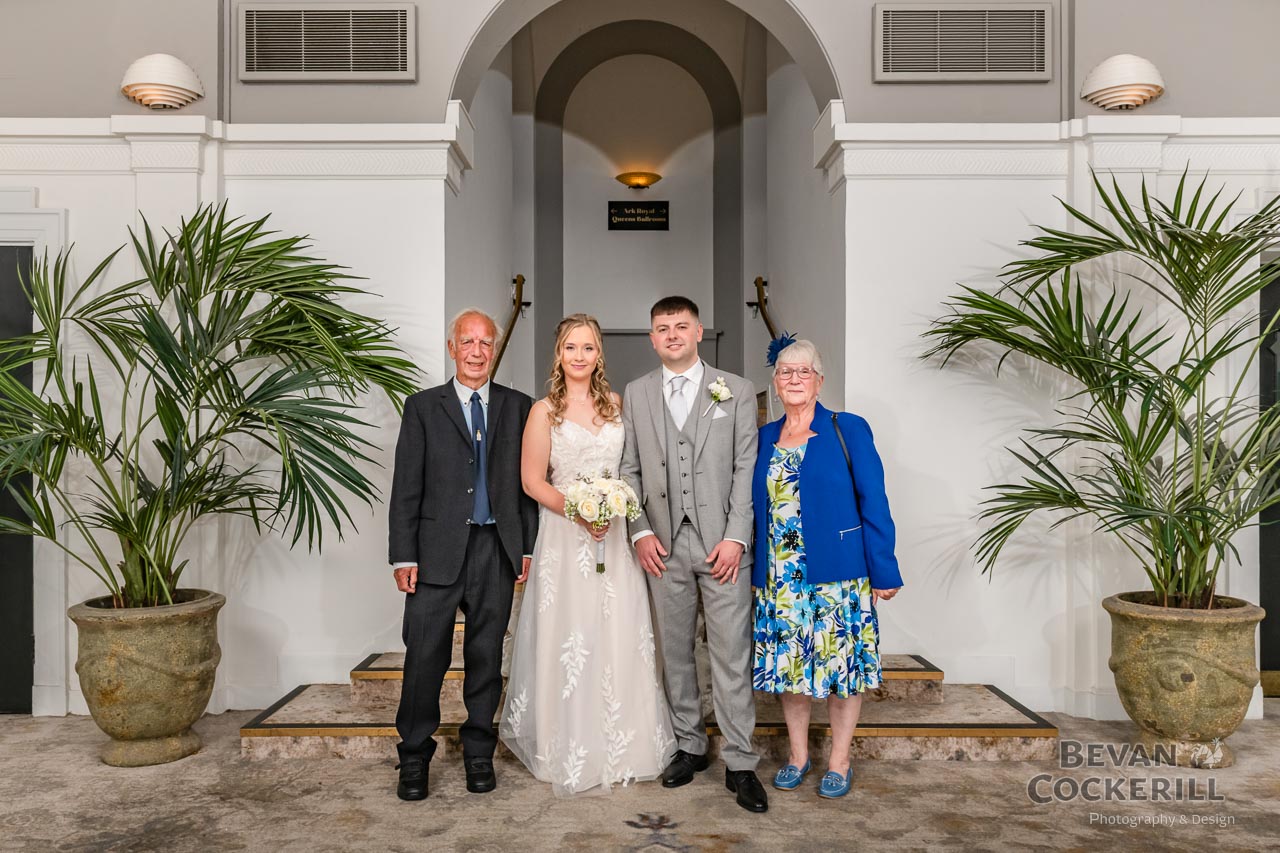 Queens-Hotel-Wedding-Photos-by-Bevan-Cockerill-156