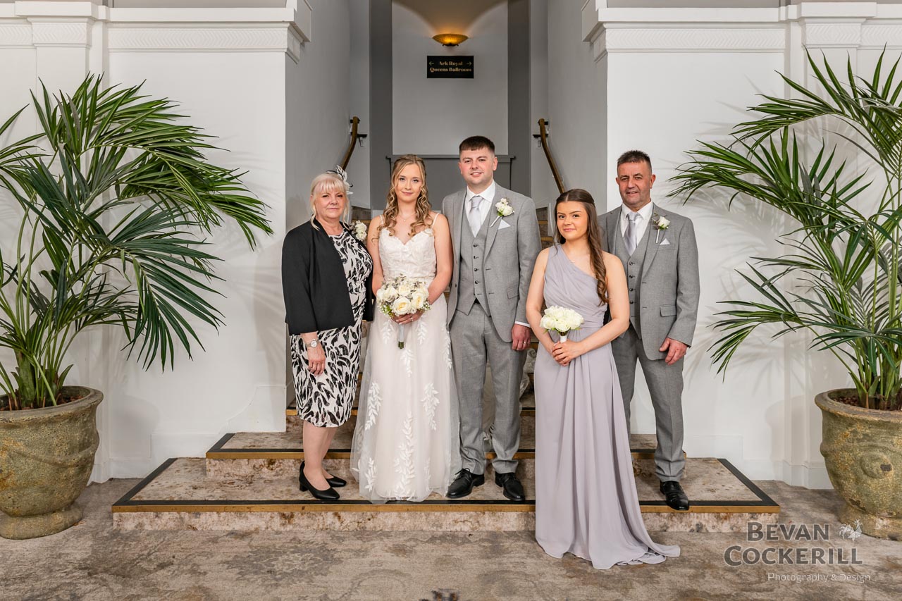 Queens-Hotel-Wedding-Photos-by-Bevan-Cockerill-158