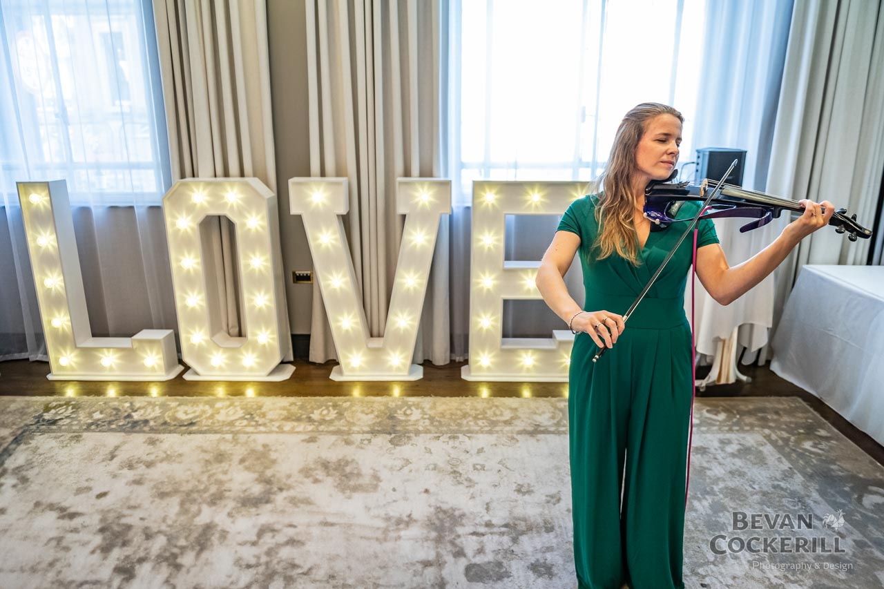 Queens-Hotel-Wedding-Photos-by-Bevan-Cockerill-177