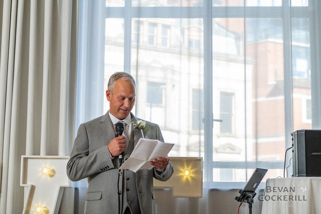 Queens-Hotel-Wedding-Photos-by-Bevan-Cockerill-186