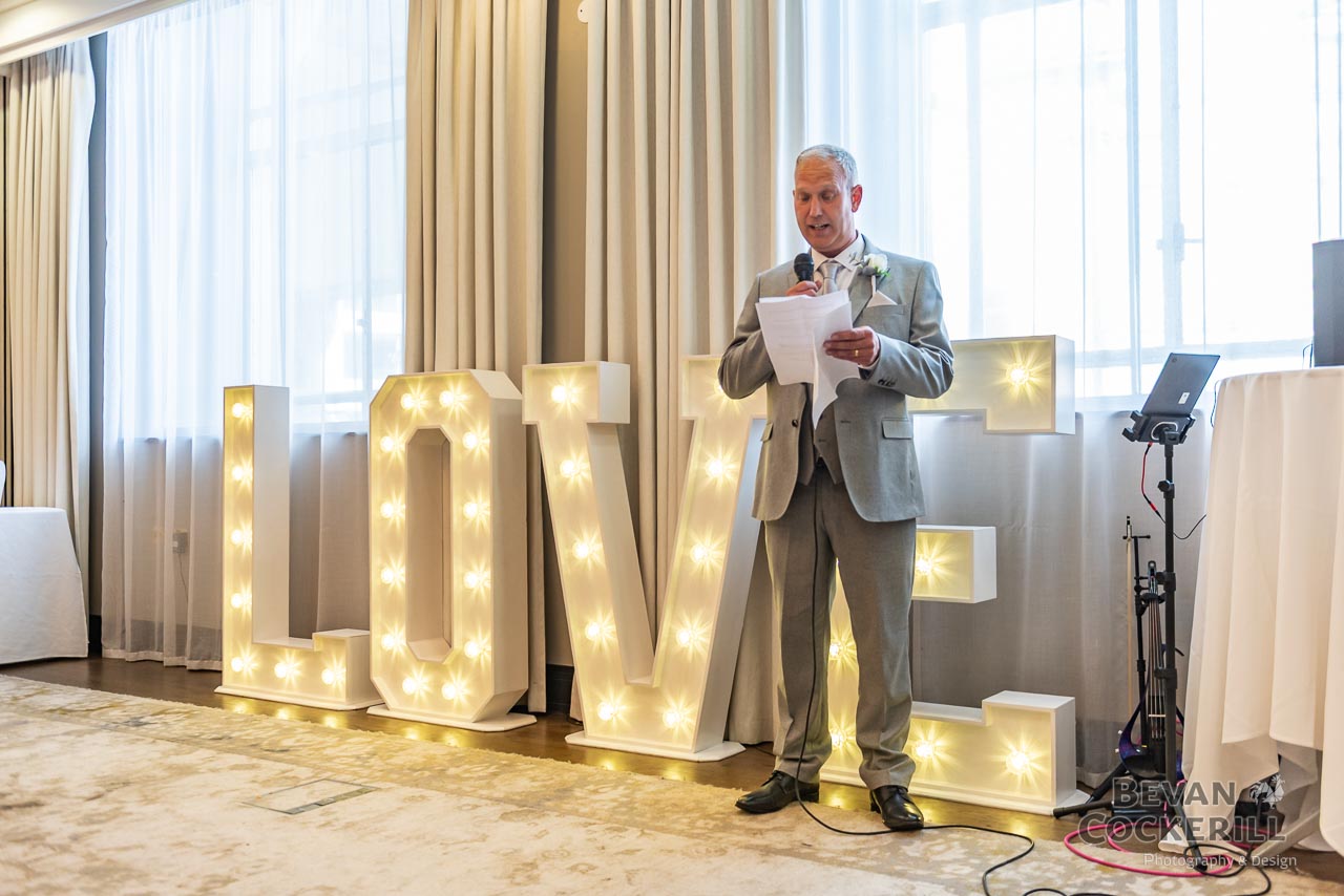 Queens-Hotel-Wedding-Photos-by-Bevan-Cockerill-187
