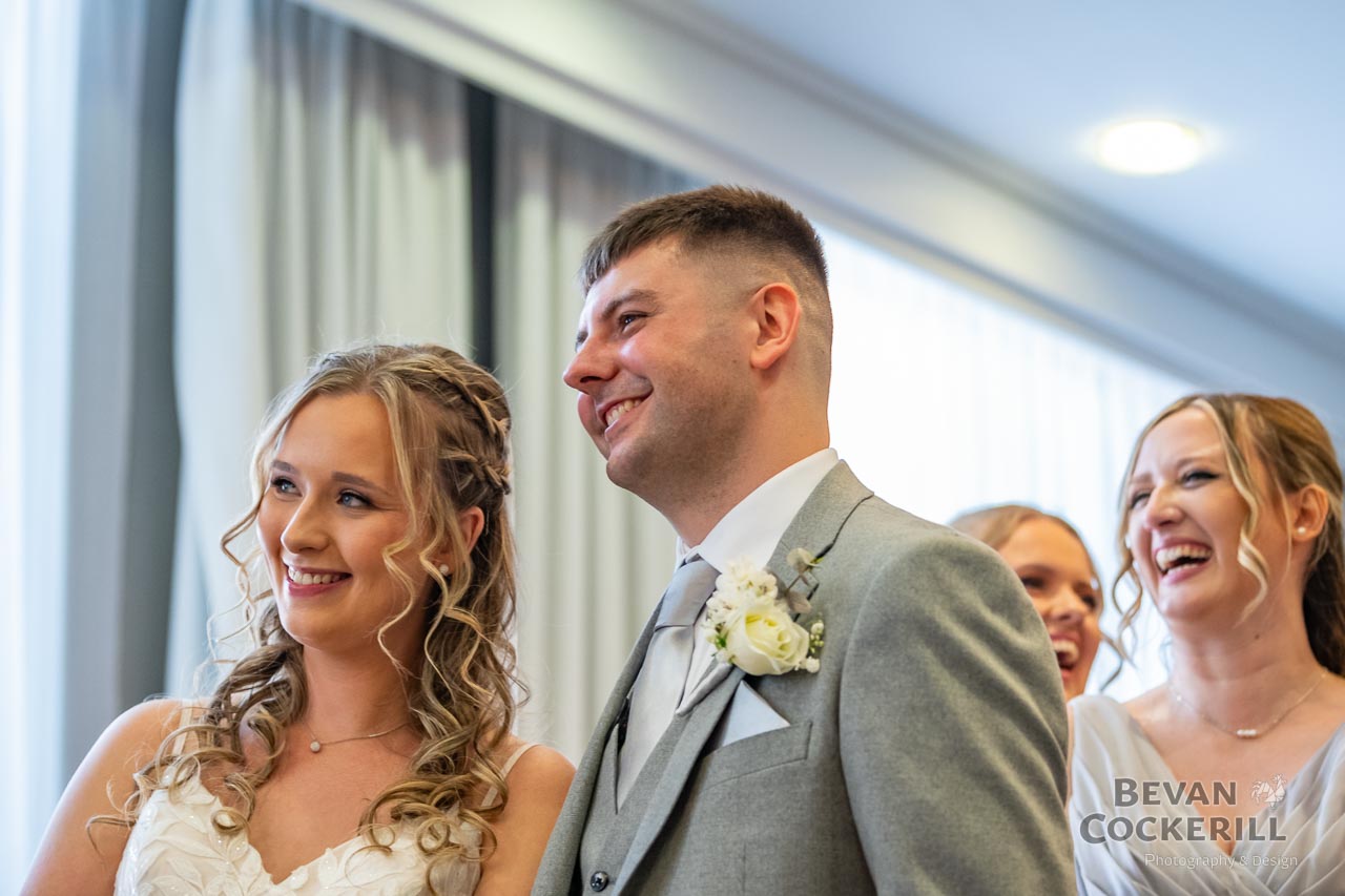 Queens-Hotel-Wedding-Photos-by-Bevan-Cockerill-191