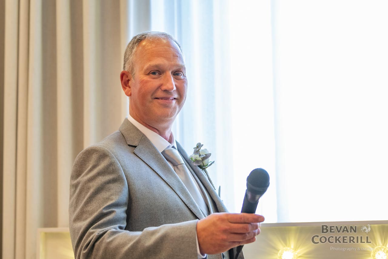 Queens-Hotel-Wedding-Photos-by-Bevan-Cockerill-202