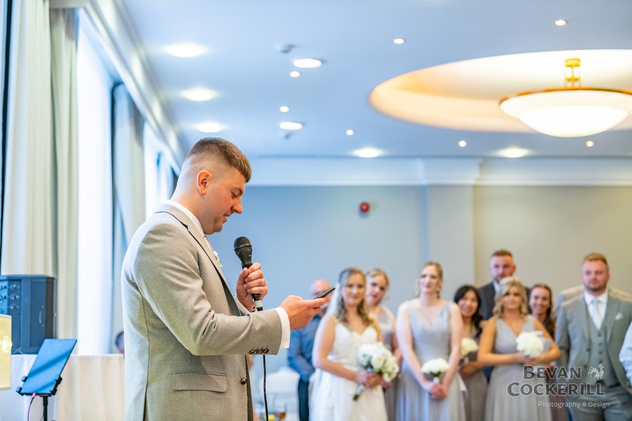 Queens-Hotel-Wedding-Photos-by-Bevan-Cockerill-224