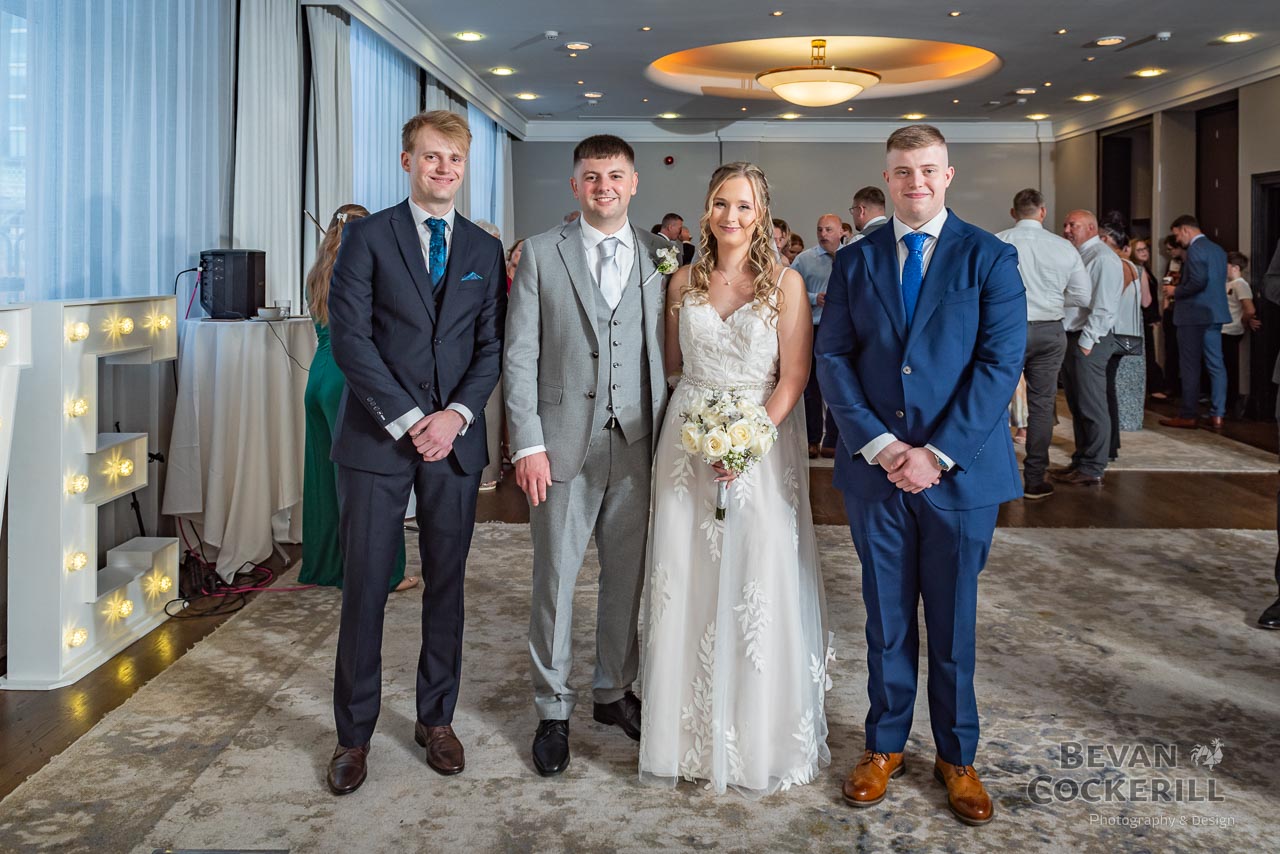 Queens-Hotel-Wedding-Photos-by-Bevan-Cockerill-258