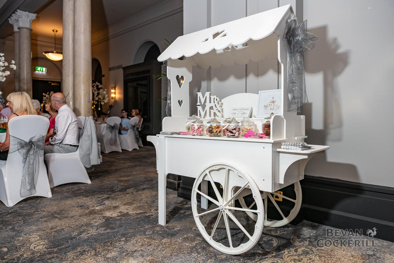 Queens-Hotel-Wedding-Photos-by-Bevan-Cockerill-314