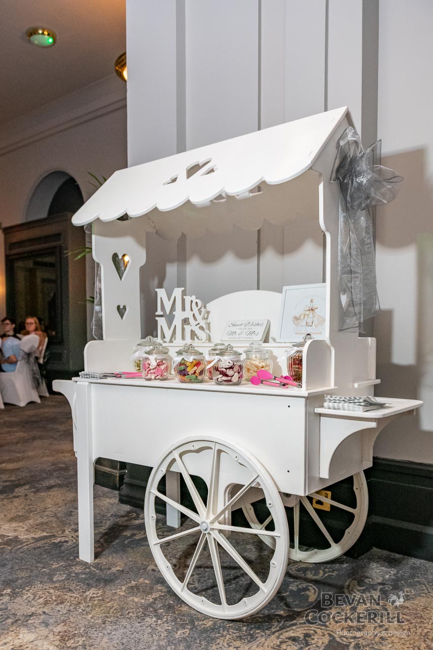 Queens-Hotel-Wedding-Photos-by-Bevan-Cockerill-315