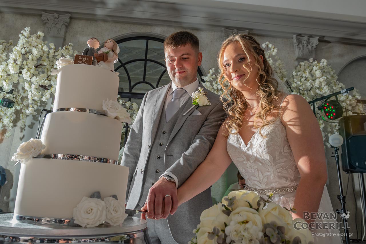 Queens-Hotel-Wedding-Photos-by-Bevan-Cockerill-325
