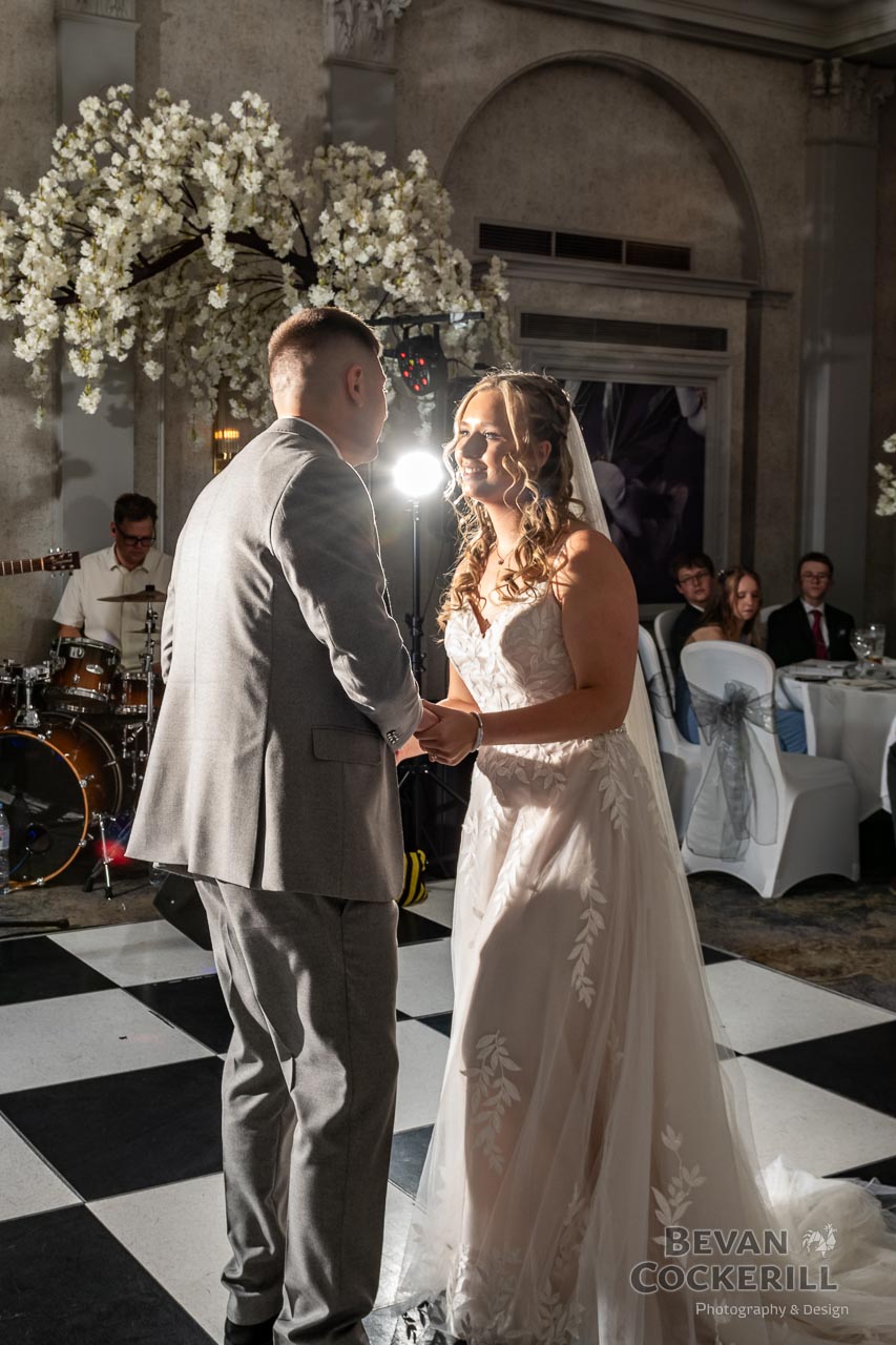 Queens-Hotel-Wedding-Photos-by-Bevan-Cockerill-330