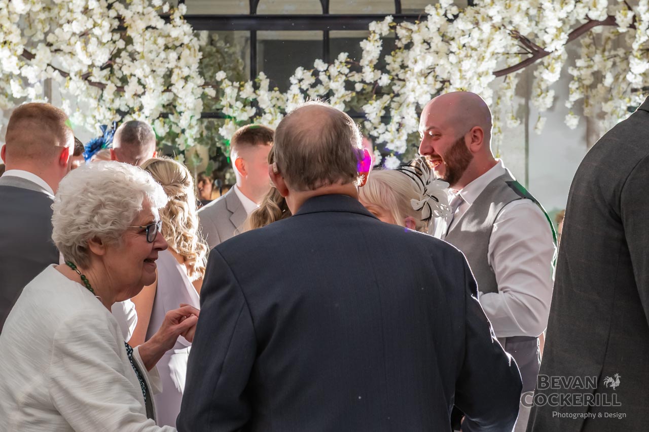 Queens-Hotel-Wedding-Photos-by-Bevan-Cockerill-340