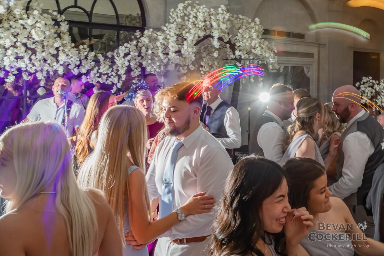 Queens-Hotel-Wedding-Photos-by-Bevan-Cockerill-341