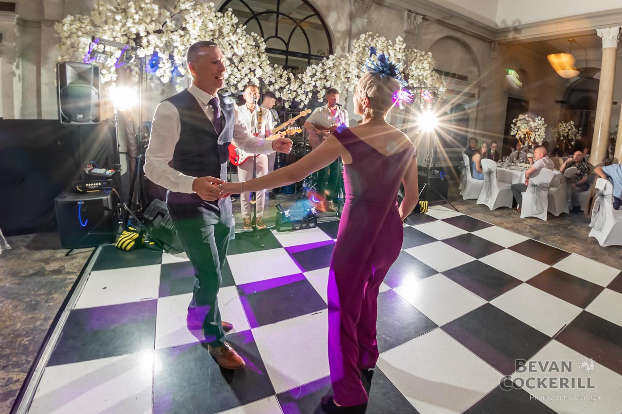 Queens-Hotel-Wedding-Photos-by-Bevan-Cockerill-345
