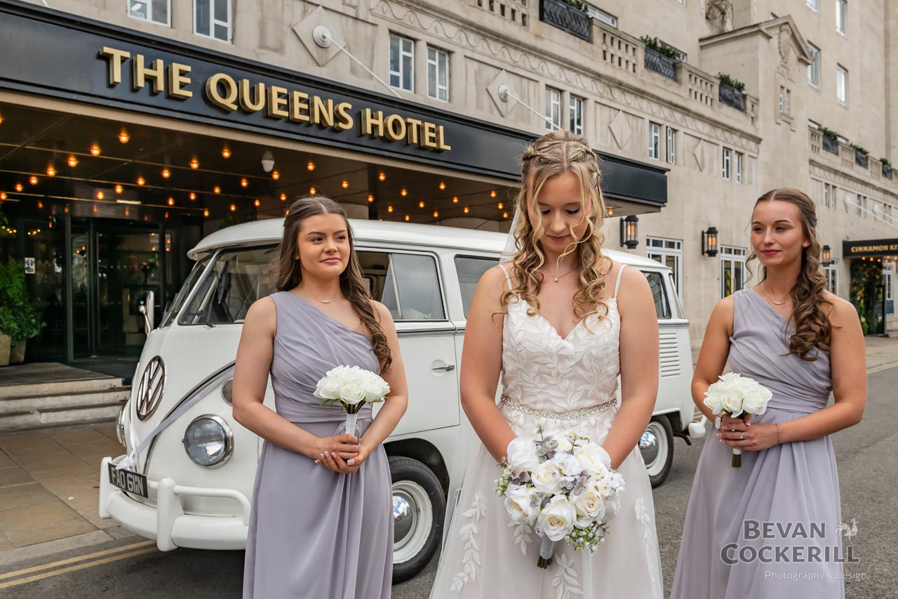 Queens-Hotel-Wedding-Photos-by-Bevan-Cockerill-39