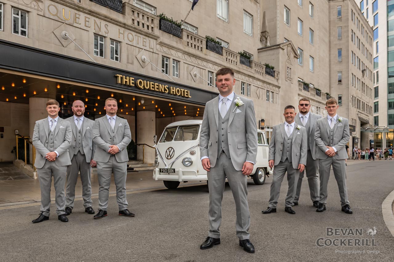 Queens-Hotel-Wedding-Photos-by-Bevan-Cockerill-7