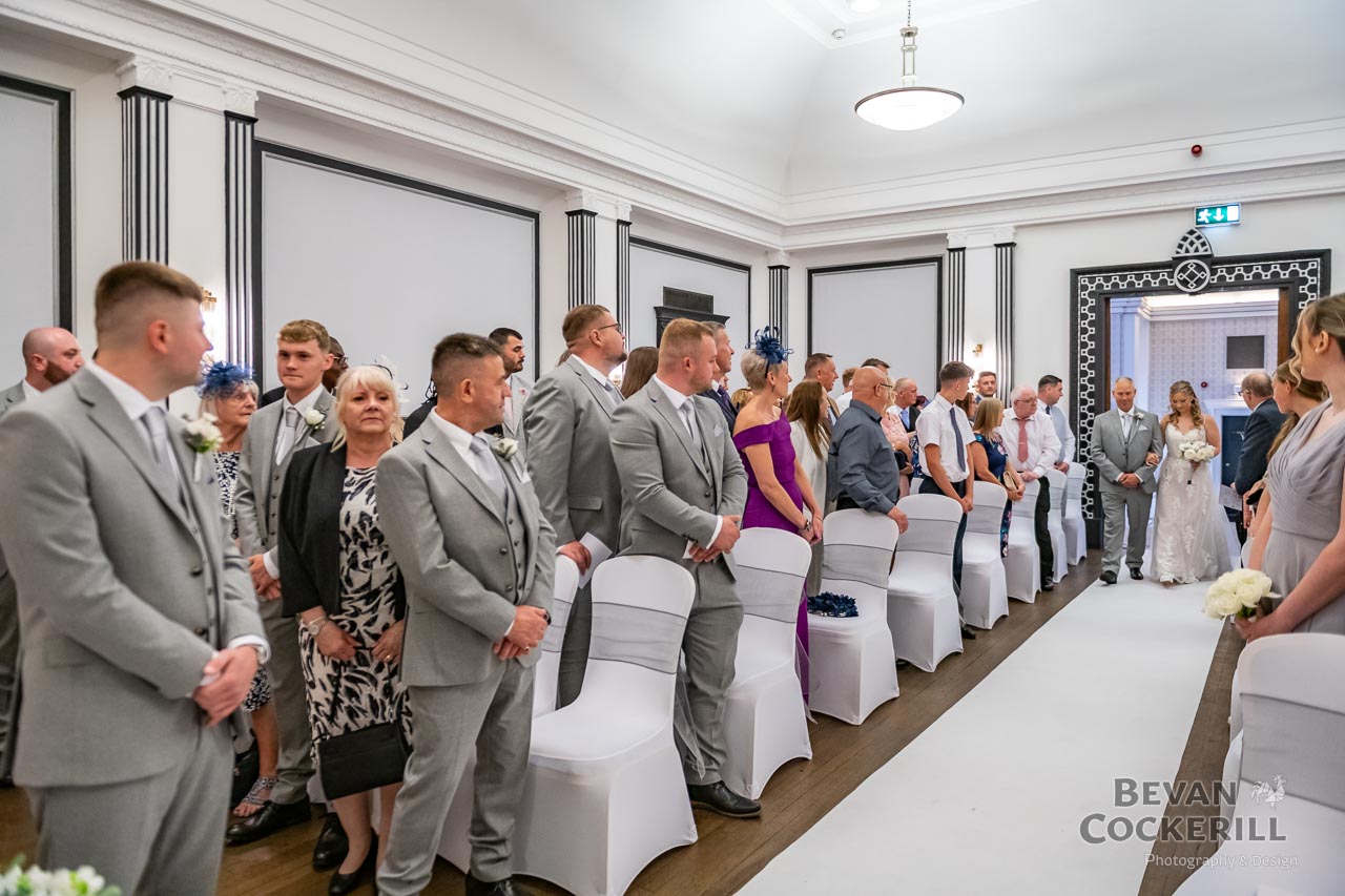 Queens-Hotel-Wedding-Photos-by-Bevan-Cockerill-85