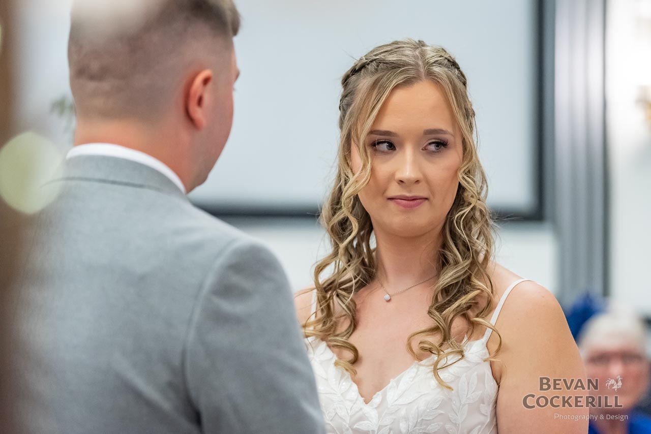 Queens-Hotel-Wedding-Photos-by-Bevan-Cockerill-99