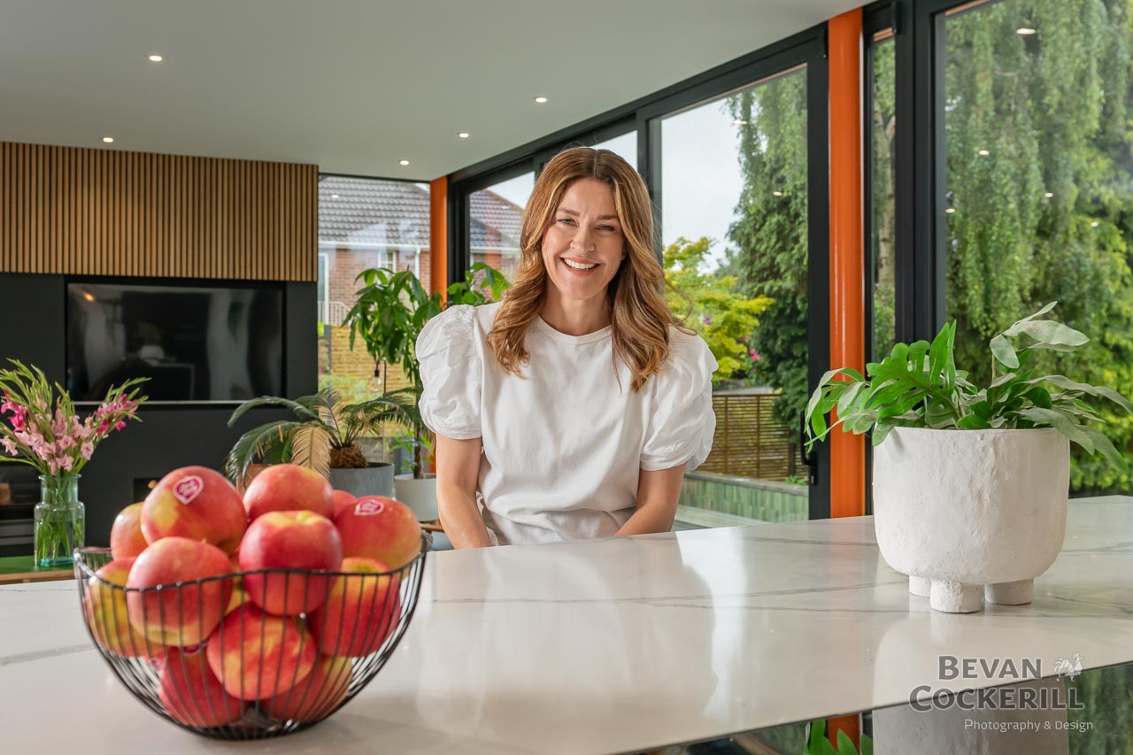 Pink-Lady-Apples-Campaign-with-Emma-Bardwell-by-Bevan-Cockerill-3