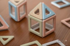 Eductional-Toy-Photography-by-Bevan-Cockerill-6