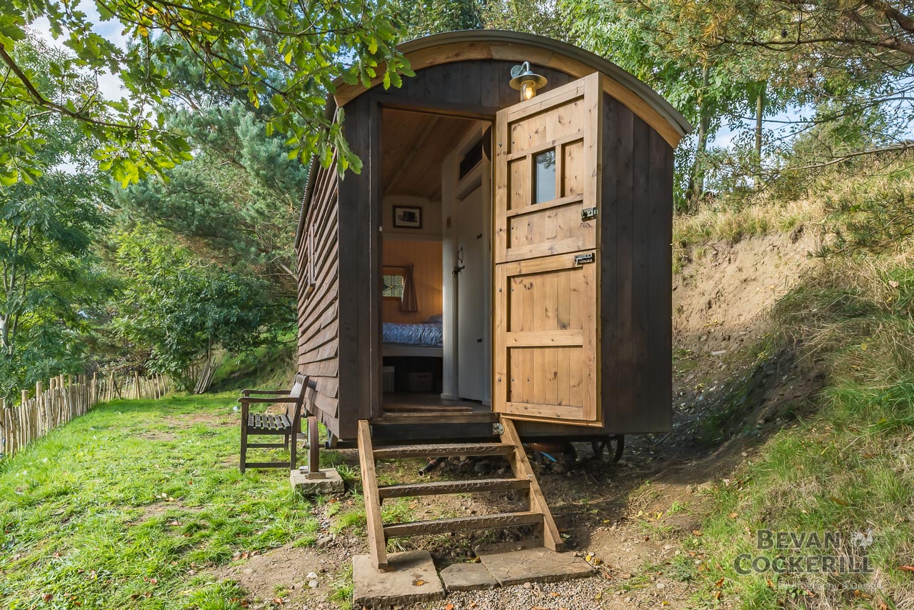 Craven-Arms-Sheperds-Huts-Photos-by-Bevan-Cockerill-39