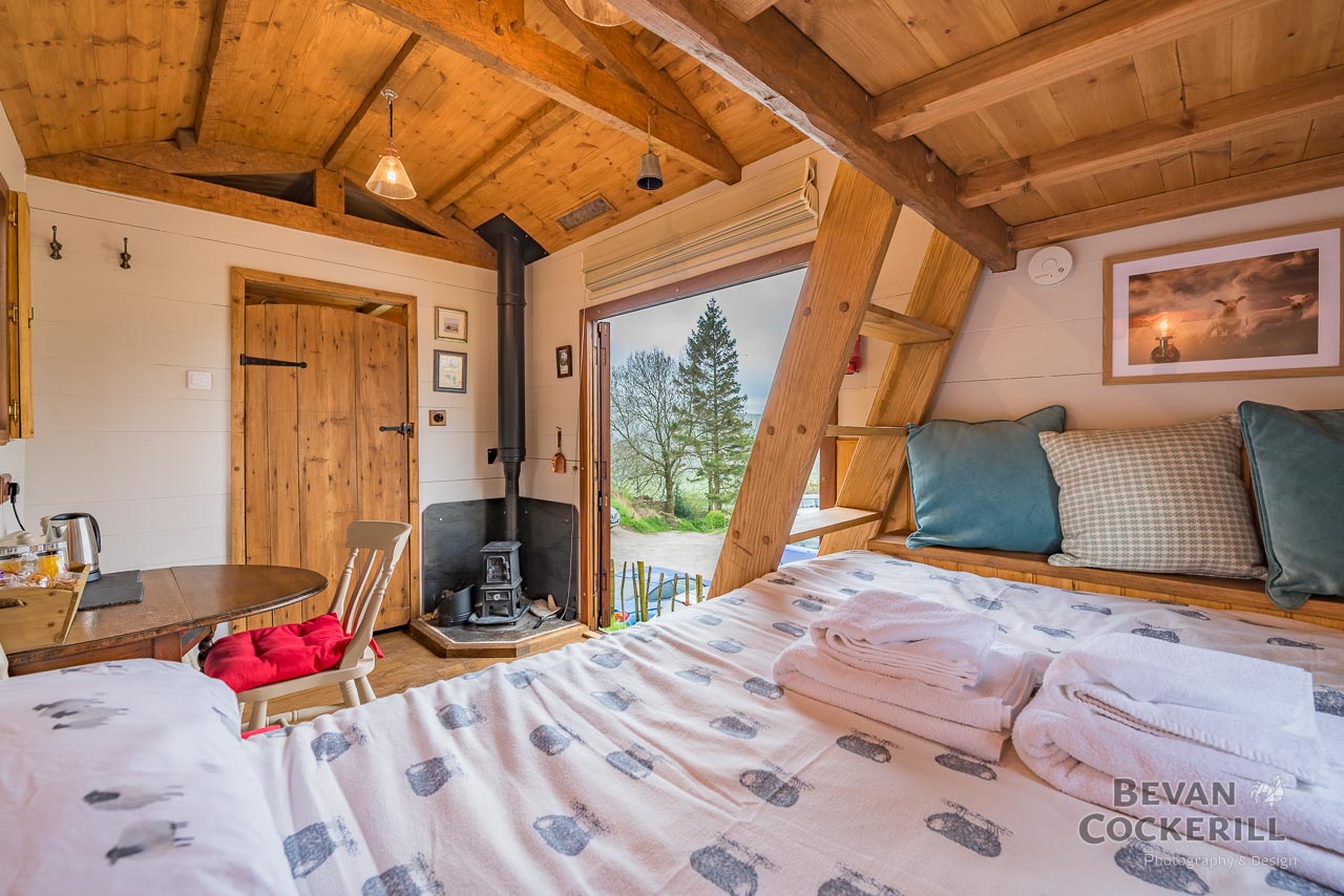 Craven-Arms-Sheperds-Huts-Photos-by-Bevan-Cockerill-49