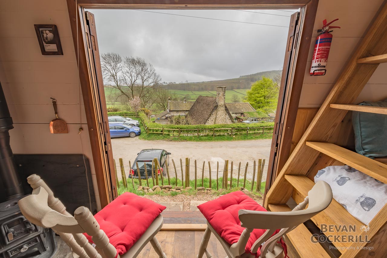Craven-Arms-Sheperds-Huts-Photos-by-Bevan-Cockerill-52