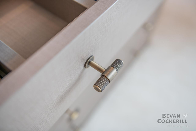 Dressing-Room-Photography-by-Bevan-Cockerill-32