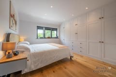 Bedroom-Wardrobe-furniture-by-Tom-Maxwell-Photography-by-Bevan-Cockerill-1
