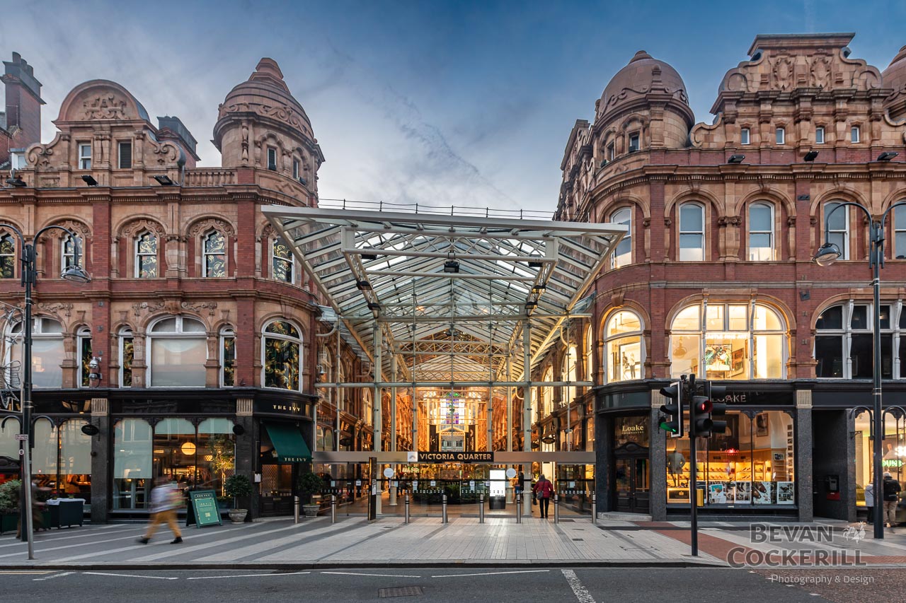 Victoria-Leeds-Dusk-Photography-by-Bevan-Cockerill-10