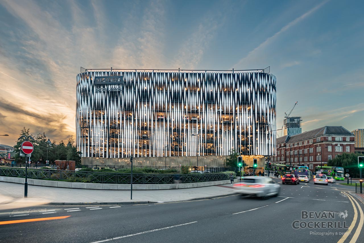Victoria-Leeds-Dusk-Photography-by-Bevan-Cockerill-4