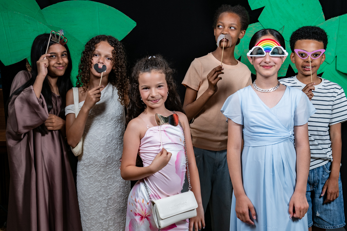 Year-6-Leavers-Party-Photos-Booth-by-Bevan-Cockerill-52